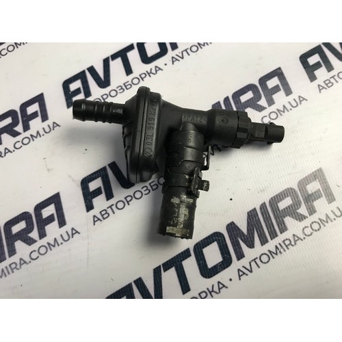 Датчик температуры топлива VW Passat B6 2.0TDI 2005-2010 03L919824C